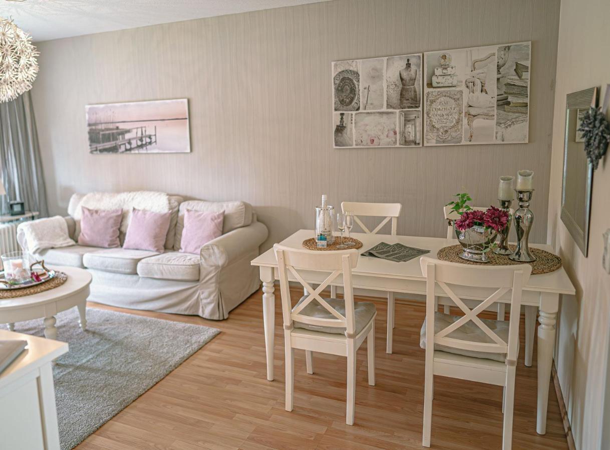 Apartment Schwalbennest Mit Westbalkon, Hundefreundlich, Parkplatz, Kuechenzeile, Sauna - Ruhige Lage Moehnesee